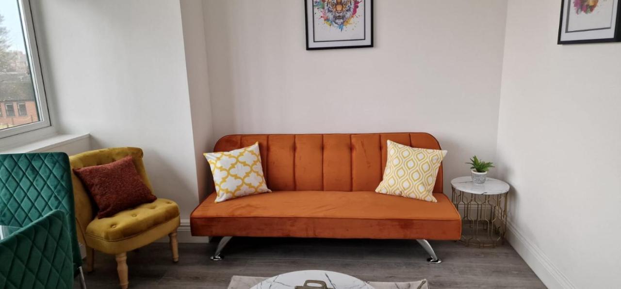 1 Bedroom Apartment - Flitwick - Contractor Friendly - Tourist Ready - Full Kitchen - Wifi - Smart Tv - Sofa Bed - Free Parking - Ideal For Short Or Long Stays Exterior foto